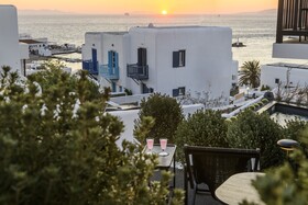 She Mykonos Hotel
