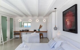 She Mykonos Hotel