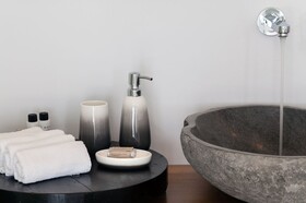 She Mykonos Hotel