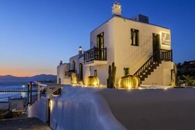 She Mykonos Hotel