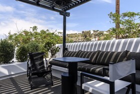 She Mykonos Hotel