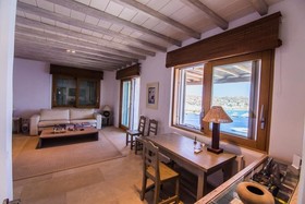 St Lazarus Villa