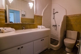 St Lazarus Villa