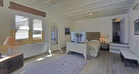 St Lazarus Villa