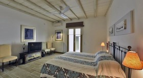 St Lazarus Villa