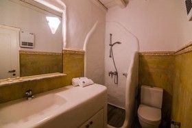 St Lazarus Villa