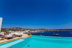 St Lazarus Villa
