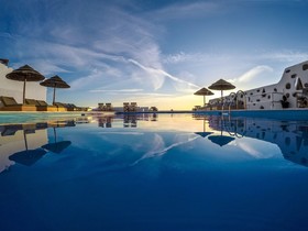 Tagoo Hotel
