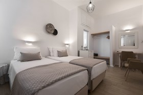 Tagoo Hotel