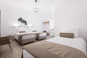 Tagoo Hotel