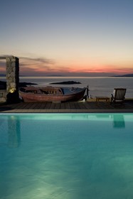 Tharroe of Mykonos