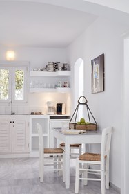 Mykonos Town Suites