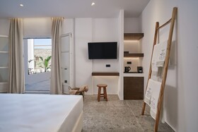 Ubud Mykonos Hotel