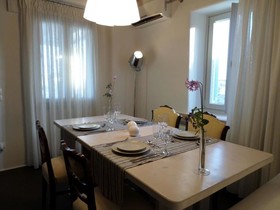 Villa Alkmini