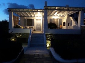 Villa Alkmini