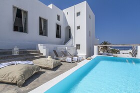 Villa Josephine by the Pearls Collection