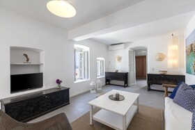Villa Josephine by the Pearls Collection