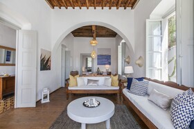 Villa Josephine by the Pearls Collection