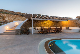 Villa Melmastia
