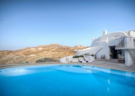 Villa Melmastia