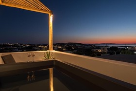 Vrachos Suites Mykonos