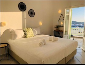 Yalos Hotel Sunset View