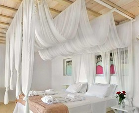 Zinas Villas