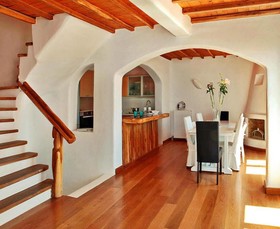 Zinas Villas