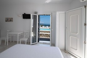 Anixi Hotel