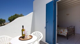 Anixi Hotel