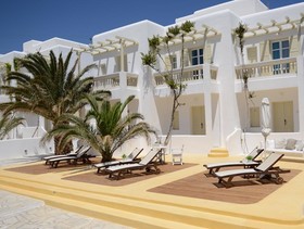 Corfos Hotel Mykonos