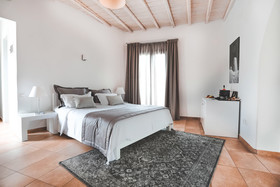 Deliades Hotel