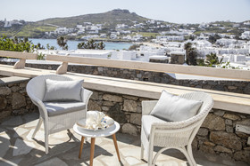 Deliades Hotel