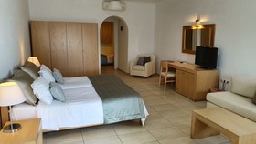 Deliades Hotel