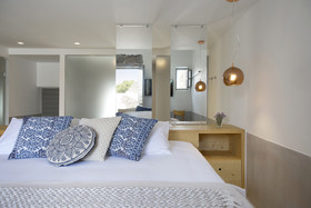 Dreambox Mykonos Suites