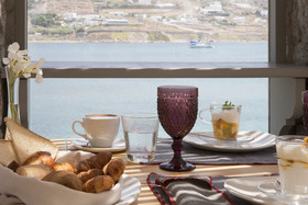 Dreambox Mykonos Suites