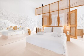 Faos Exclusive Suites
