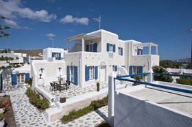 Gelos House