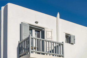 Jewel Apartments