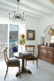 Kivotos Mykonos