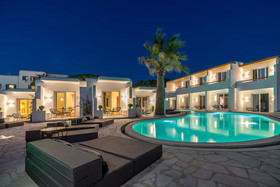 Omnia Mykonos Boutique Hotel