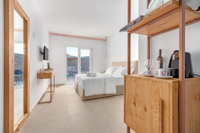 Omnia Mykonos Boutique Hotel
