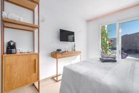 Omnia Mykonos Boutique Hotel