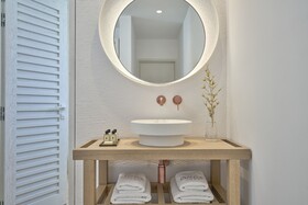 Once in Mykonos - Designed for adults by Louis Hotels