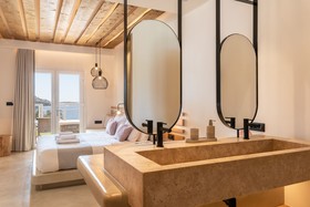 Sea View Residence