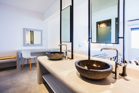 Sea View Residence