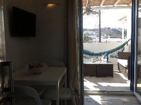 Xidakis