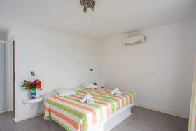 New Paradise Beach Resort