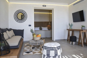 Tropicana Hotel , Suites & Villas Mykonos
