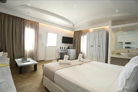Tropicana Hotel , Suites & Villas Mykonos
